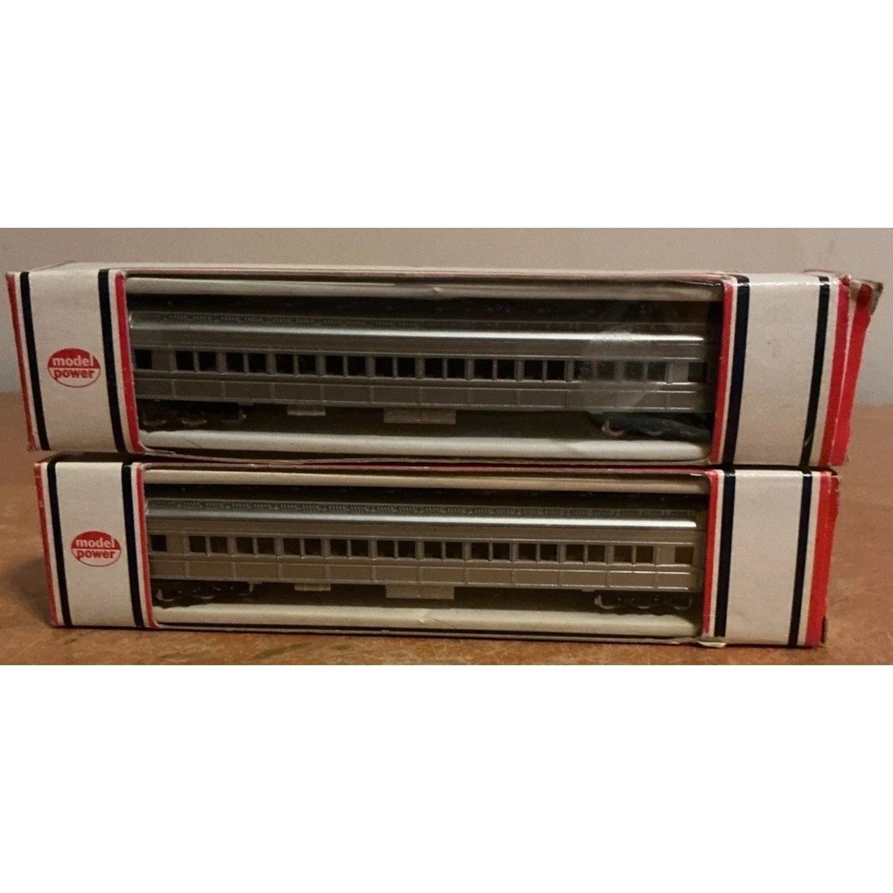 Lot‎ Of 2 Model Power N Scale Passenger Cars #8632